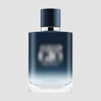 Frasco del perfume de inspiración
