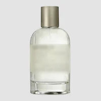 Frasco del perfume de inspiración