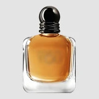 Frasco del perfume de inspiración