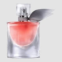 Frasco del perfume de inspiración