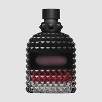 Frasco del perfume de inspiración